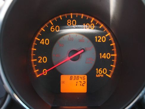 Used 2005 Nissan Altima 3.5 SE w/ (X02) Navigation Pkg FWD image 35