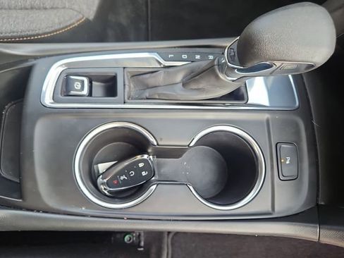 Used 2024 Chevrolet Equinox LT image 14