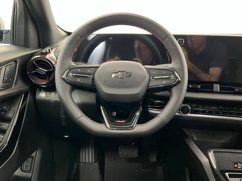 New 2026 Chevrolet Equinox RS w/ Convenience Package III image 13