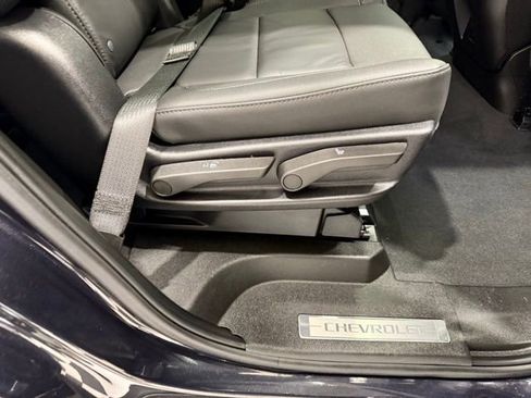 Used 2025 Chevrolet Tahoe Z71 image 27