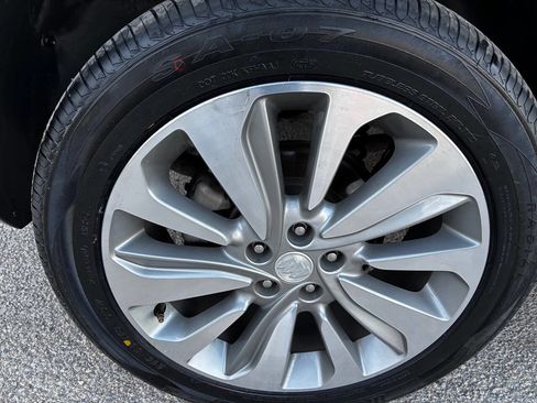 Used 2018 Buick Encore Preferred image 18