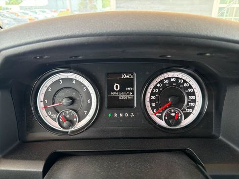 Used 2014 RAM 1500 Express AWD/4WD image 19