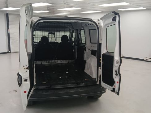 Used 2019 RAM ProMaster City Tradesman image 5
