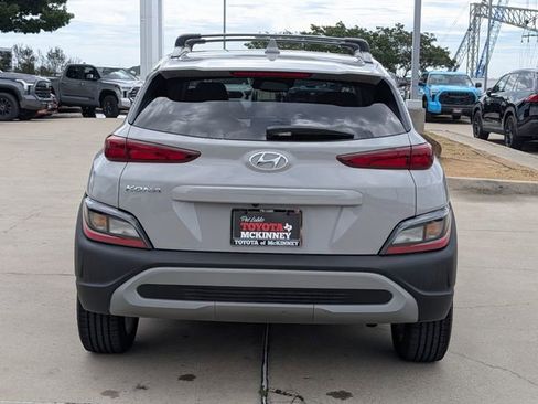 Used 2023 Hyundai Kona SEL FWD image 7