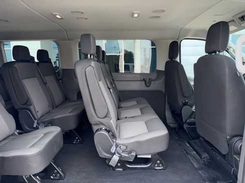Used 2024 Ford Transit 350 XLT RWD image 21