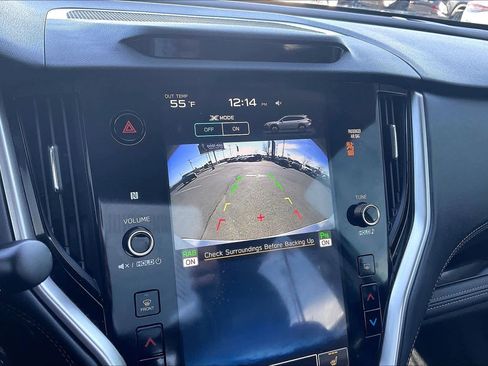 Used 2025 Subaru Outback Limited image 24