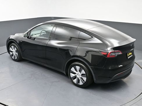 Used 2023 Tesla Model Y Long Range image 49