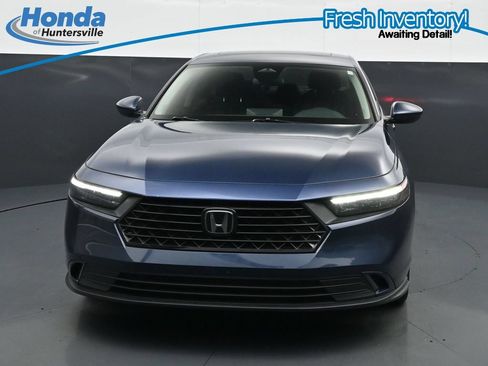 Used 2023 Honda Accord EX image 3