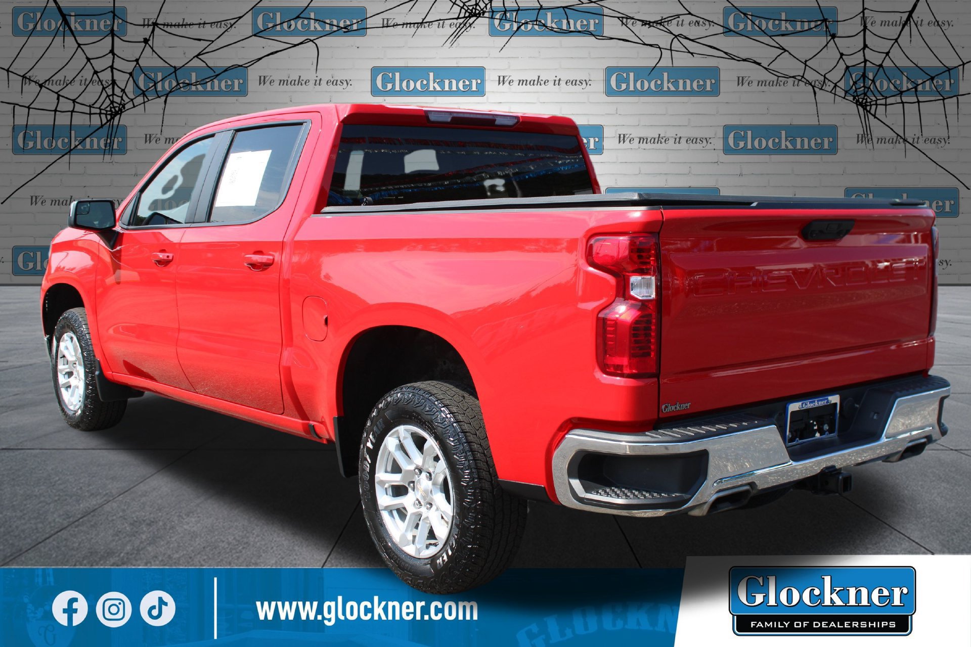 Used 2024 Chevrolet Silverado 1500 LT AWD/4WD image 8