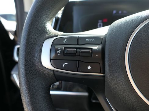 Used 2023 Kia Sportage LX image 14