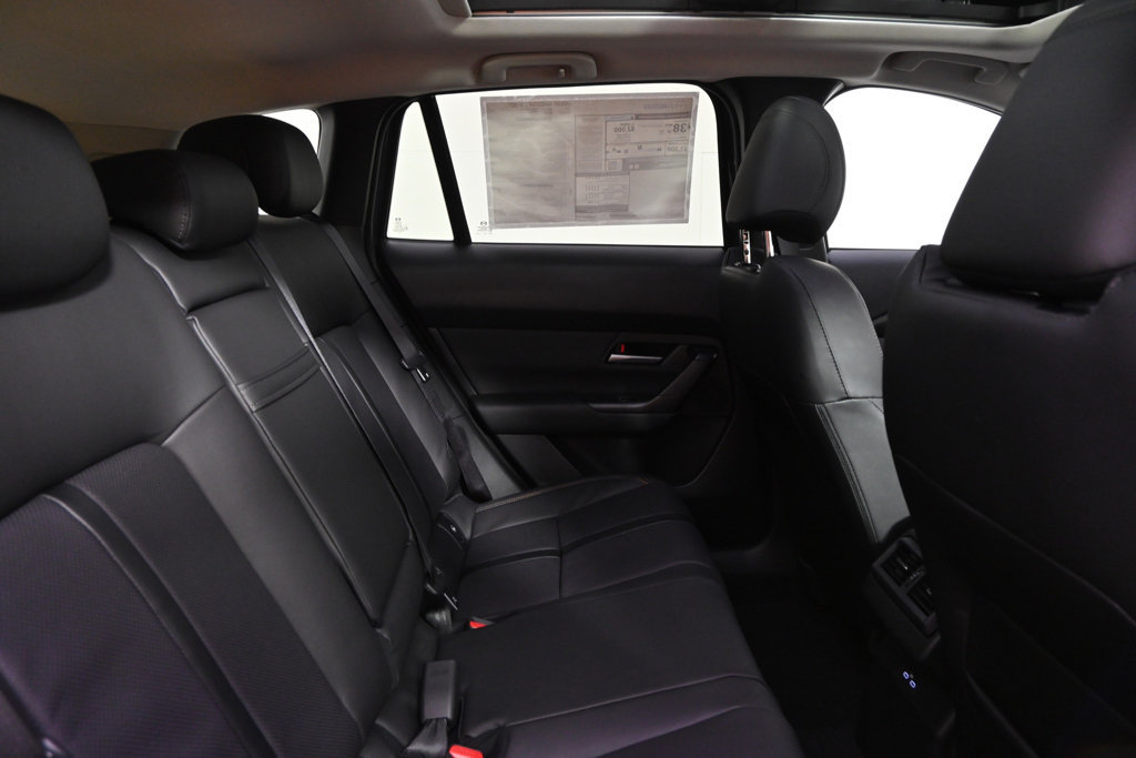 Used 2026 MAZDA CX-50 AWD 2.5 Hybrid w/ Weather Package image 18