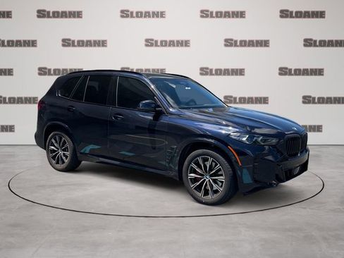 Used 2024 BMW X5 xDrive40i w/ M Sport Package AWD/4WD image 7