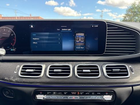 Certified 2026 Mercedes-Benz GLE 350 4MATIC image 37