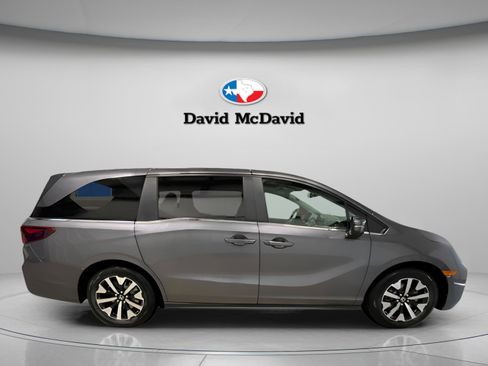 New 2026 Honda Odyssey EX-L image 7