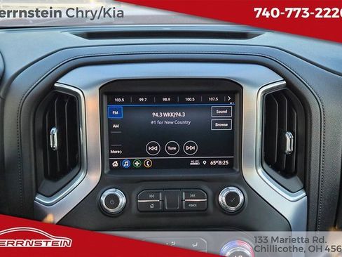 Used 2020 GMC Sierra 1500 SLE w/ SLE Value Package image 10