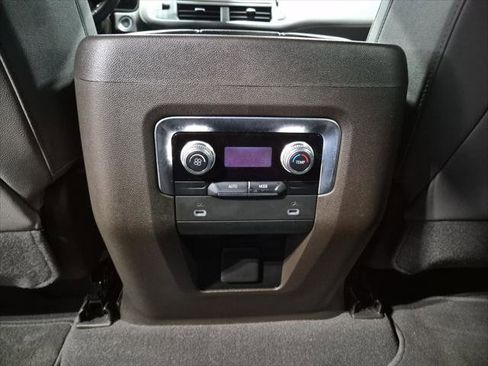 Used 2022 GMC Yukon SLT image 22