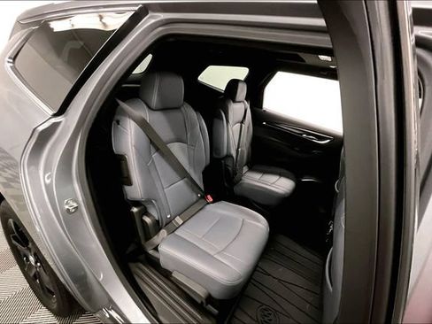 Used 2023 Buick Enclave Essence w/ Experience Buick Package AWD/4WD image 26