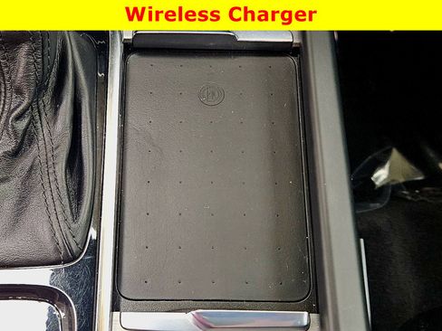 Used 2021 Volvo XC90 T5 Momentum image 25