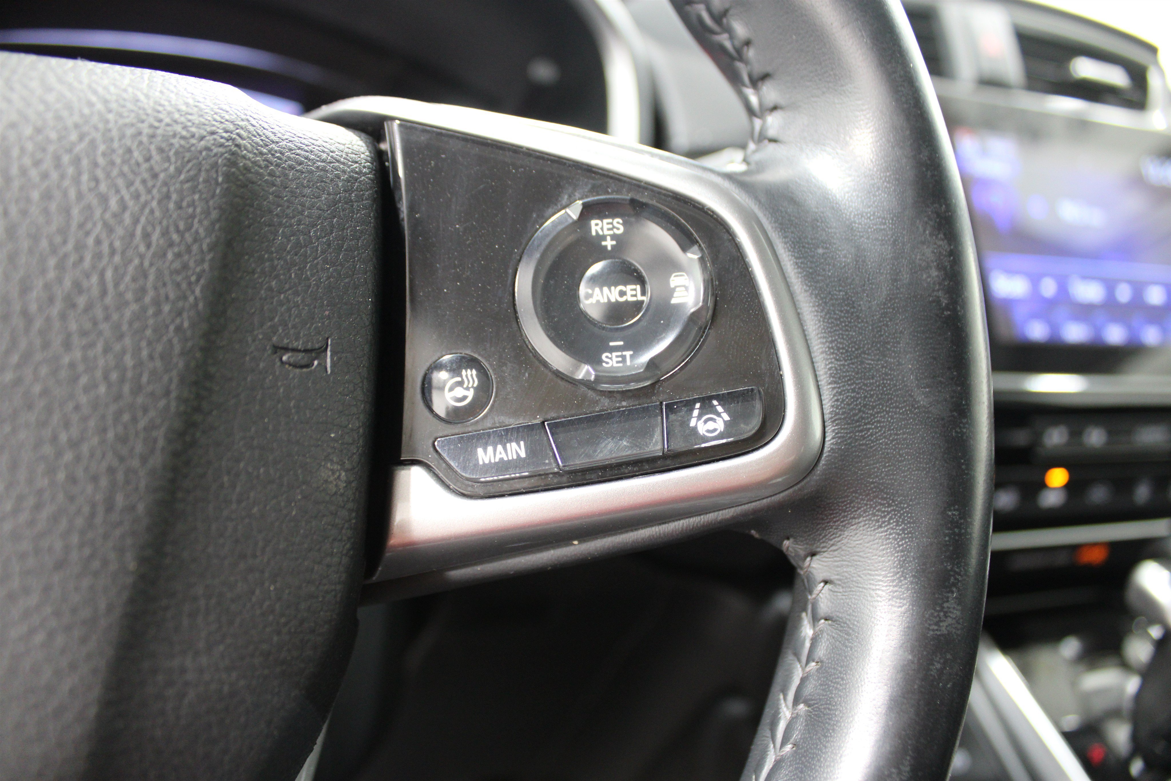Used 2021 Honda CR-V Touring image 11