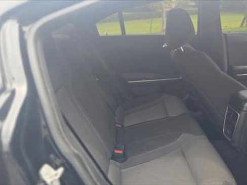 Used 2022 Dodge Charger SXT RWD image 16