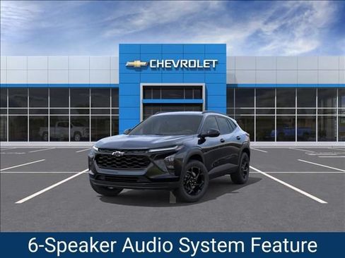 New 2026 Chevrolet Trax LT w/ Driver Confidence Package FWD image 9