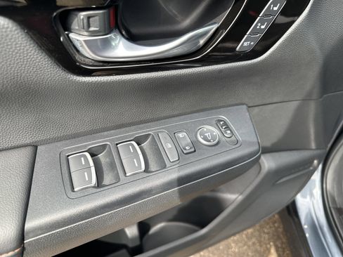 Used 2025 Honda CR-V Sport Touring image 19