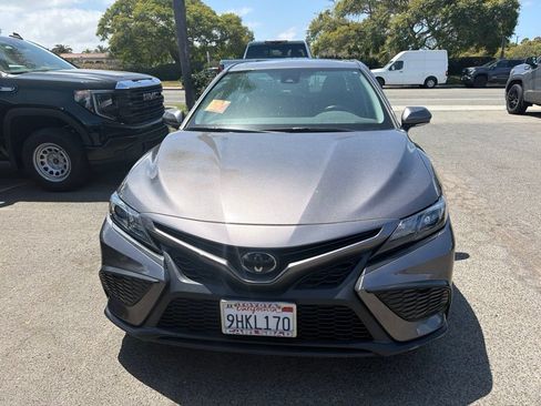 Used 2023 Toyota Camry SE w/ Convenience Package FWD image 2