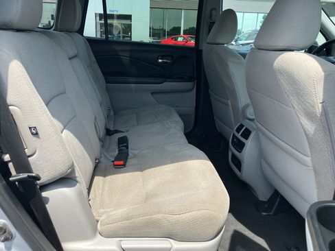 Used 2018 Honda Pilot EX image 20