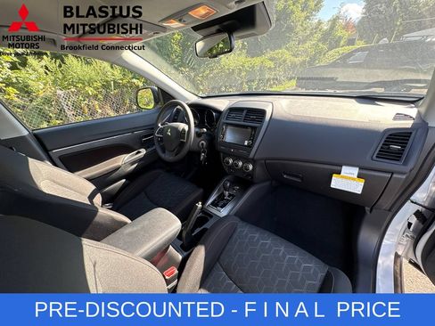 Used 2025 Mitsubishi Outlander Sport ES AWD/4WD image 48
