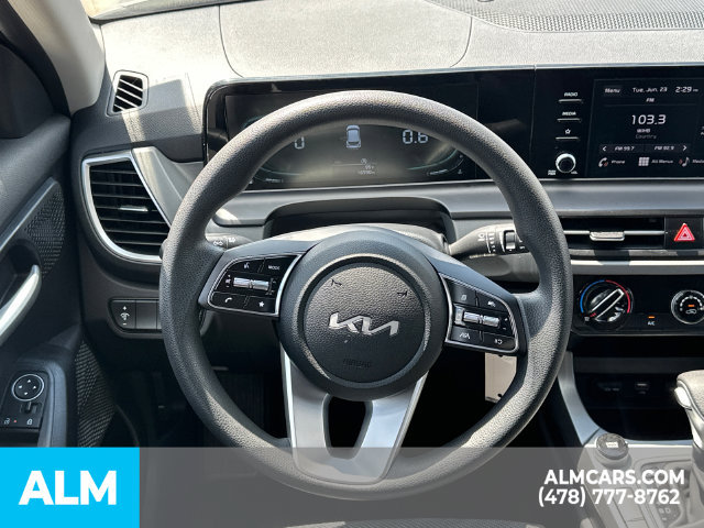 Used 2026 Kia Seltos LX FWD image 27