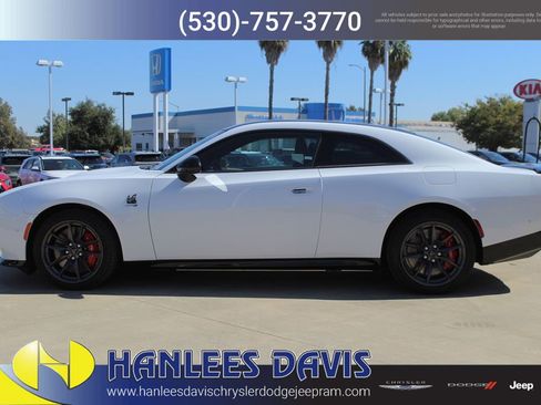 New 2024 Dodge Charger R/T Scat Pack w/ Plus Group image 9