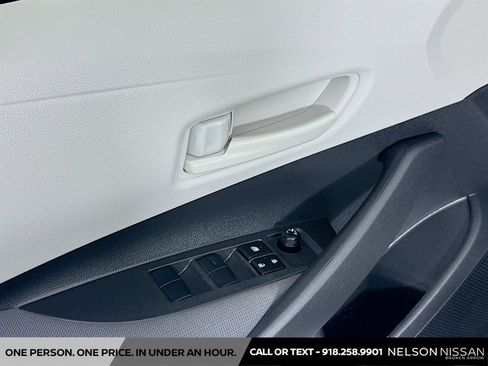 Used 2024 Toyota Corolla LE FWD image 17