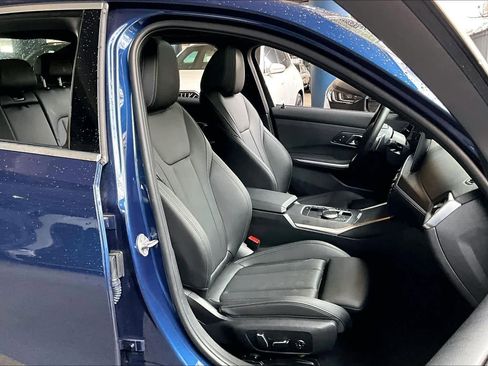 Certified 2024 BMW 330i Sedan image 8