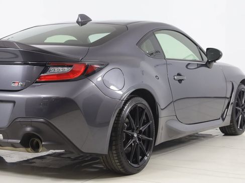 Used 2024 Toyota GR86 Premium image 42