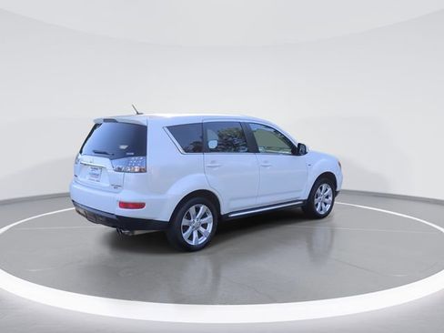 Used 2012 Mitsubishi Outlander GT AWD/4WD image 8