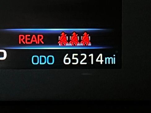 Used 2024 Toyota Corolla LE image 11