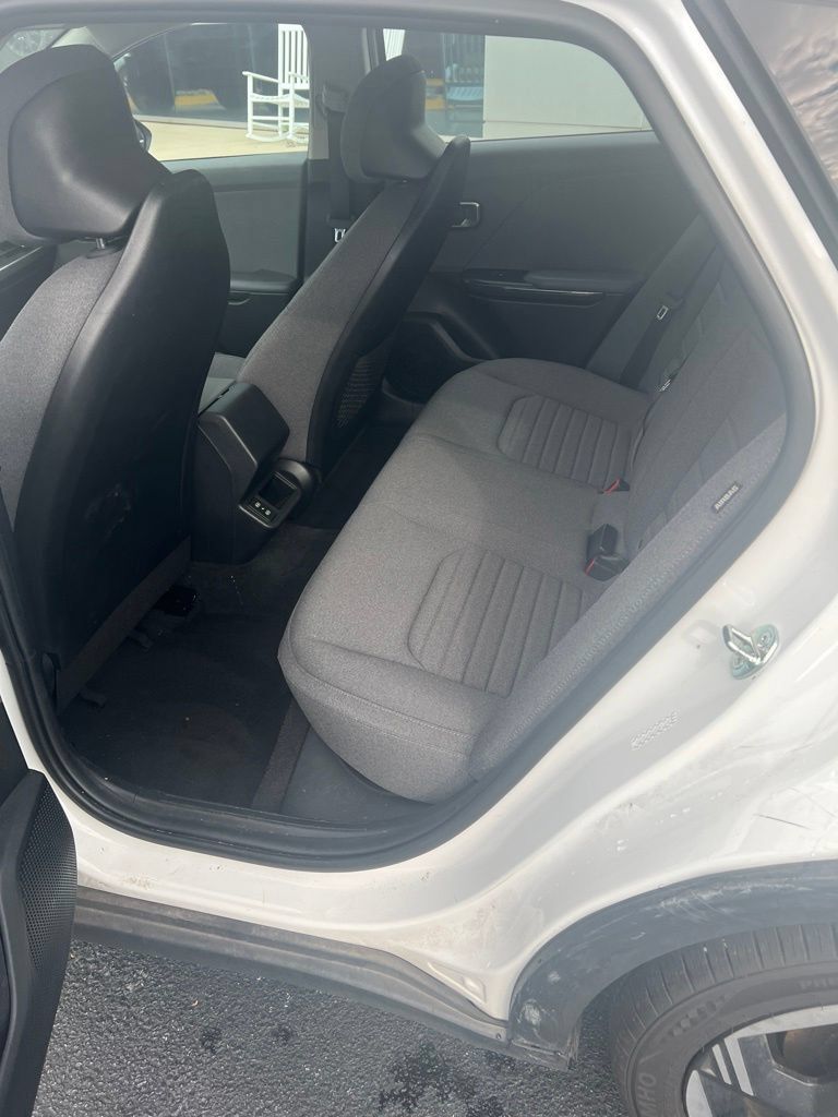 Used 2025 Kia K4 EX FWD image 13