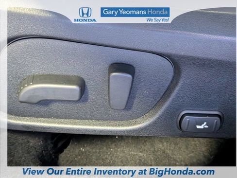 Used 2018 Subaru Forester 2.5i Premium AWD/4WD image 21