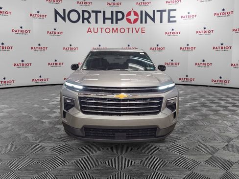 New 2026 Chevrolet Traverse LT w/ Driver Confidence Package image 8