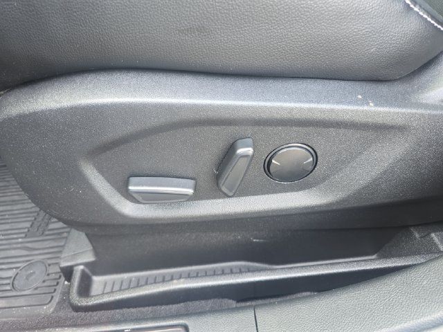 Used 2024 Ford Edge ST w/ Equipment Group 401A AWD/4WD image 12