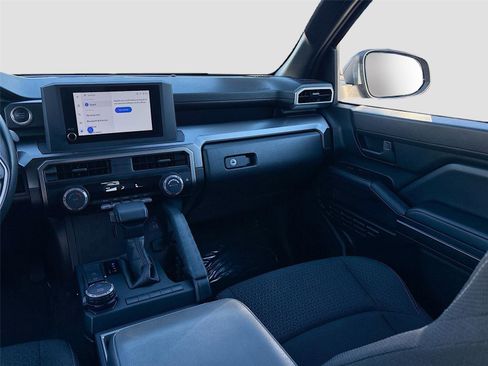 Used 2025 Toyota 4Runner SR5 image 25