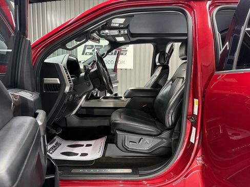 Used 2017 Ford F250 Platinum w/ Platinum Ultimate Package AWD/4WD image 18