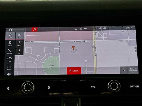 Certified 2022 Porsche Macan AWD/4WD image 18