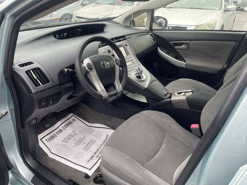Used 2013 Toyota Prius Two FWD image 8