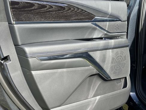 New 2026 Cadillac Escalade IQL Sport 1 image 15