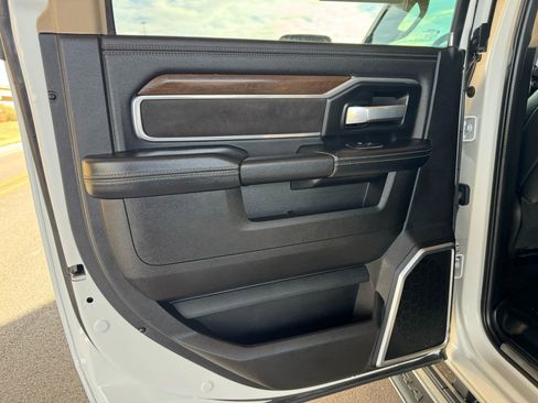 Used 2022 RAM 2500 Laramie image 19