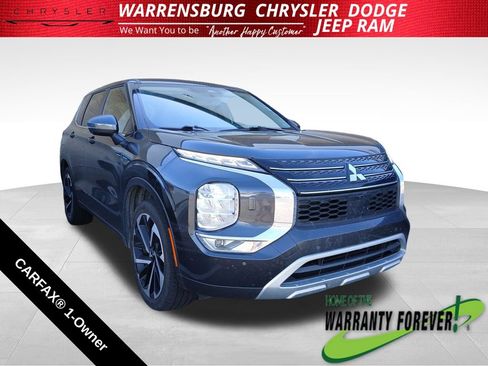 Used 2024 Mitsubishi Outlander SE AWD/4WD image 1