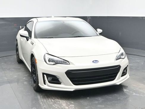 Used 2018 Subaru BRZ Limited w/ Popular Package #3 image 2