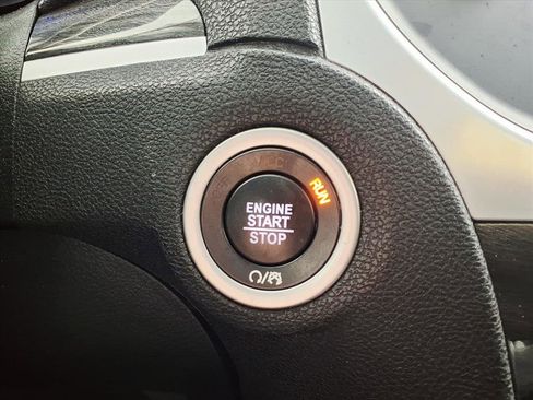 Used 2019 Chrysler 300 Touring L w/ Quick Order Package 22F image 23