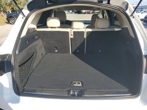 Used 2021 Mercedes-Benz GLC 300 image 22